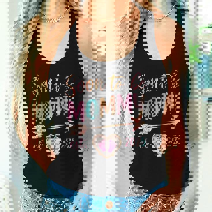 Soon To Be Mommy 2025 Mom Est 2025 Loading Promoted To Mommy Women Tank Top Gifts for Her