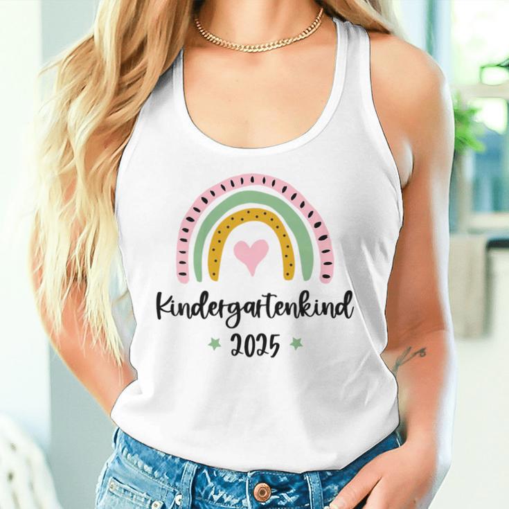 Children's Nursery 2025 Rainbow Nursery Tank Top Frauen Geschenke für Sie