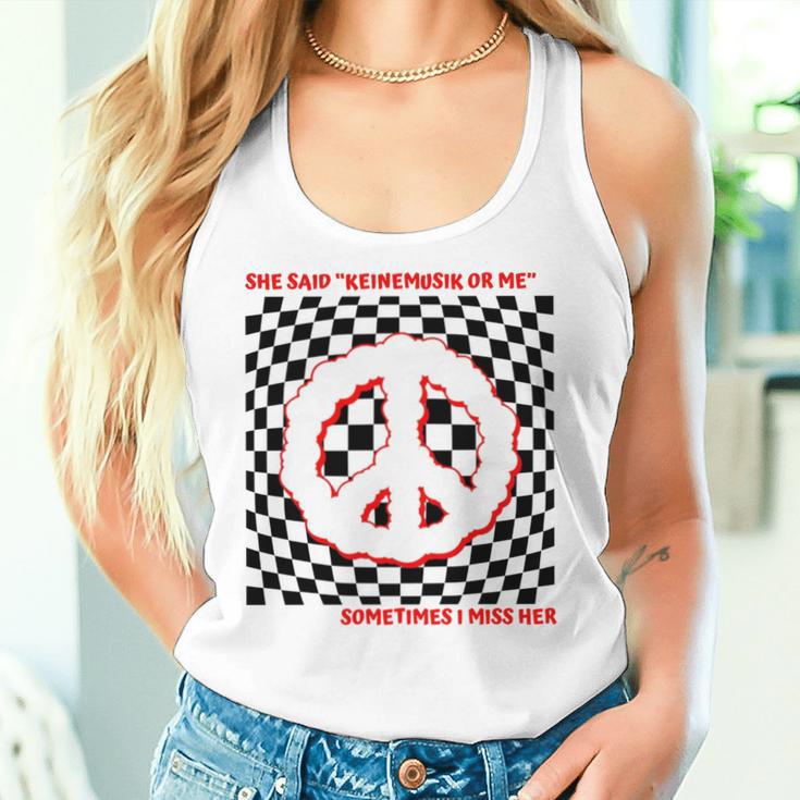 She Said Keinemusik Or Me Sometimes I Miss Her Manga Larga Camiseta sin mangas para mujer Regalos para ella