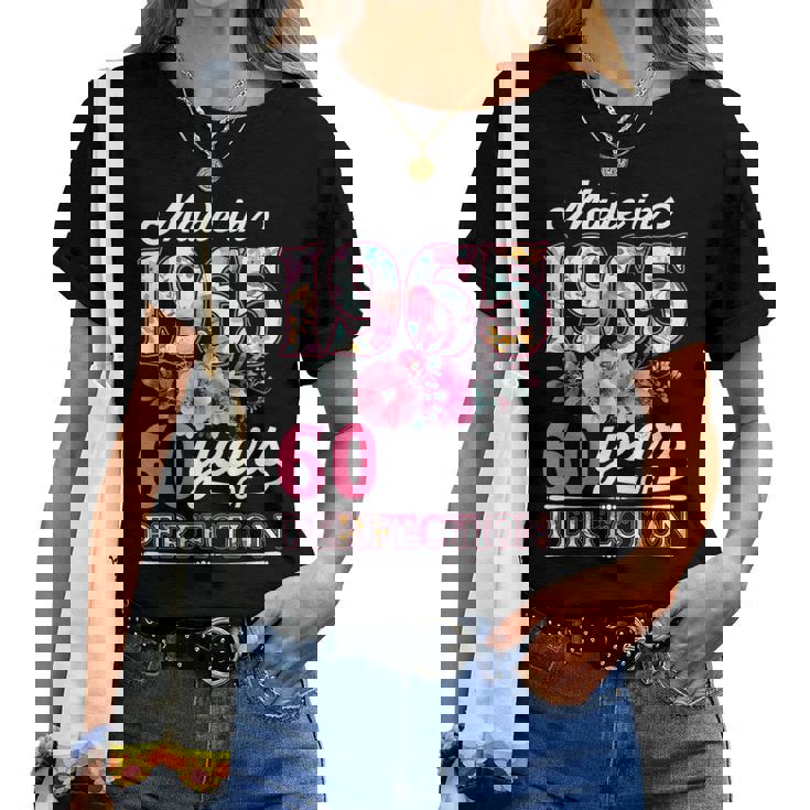 60 Year Old Made In 1965 Floral Flower 60Th Birthday Womens Women T-shirt