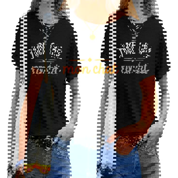 J'habite Chez Mon Chat Cadeau Homme Humour Drôle T-shirt femme