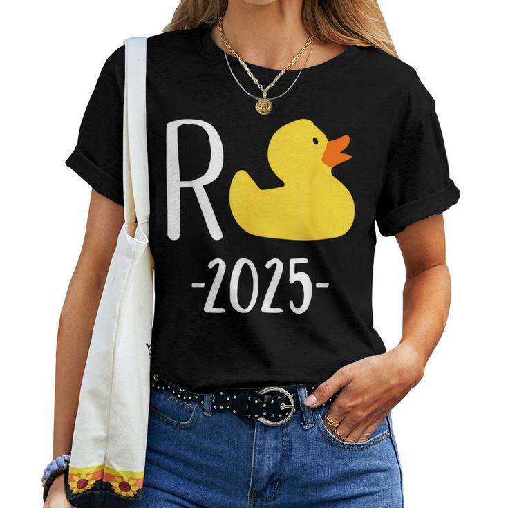 Pension 2025 With Duck For Pensioners And Retirees T-shirt Frauen