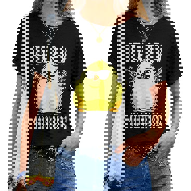 Pew Pew Madafakas Crazy Chicken Gun Regalos Divertidos Camiseta de mujer