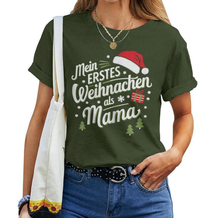 First Christmas As A Mum T-shirt Frauen