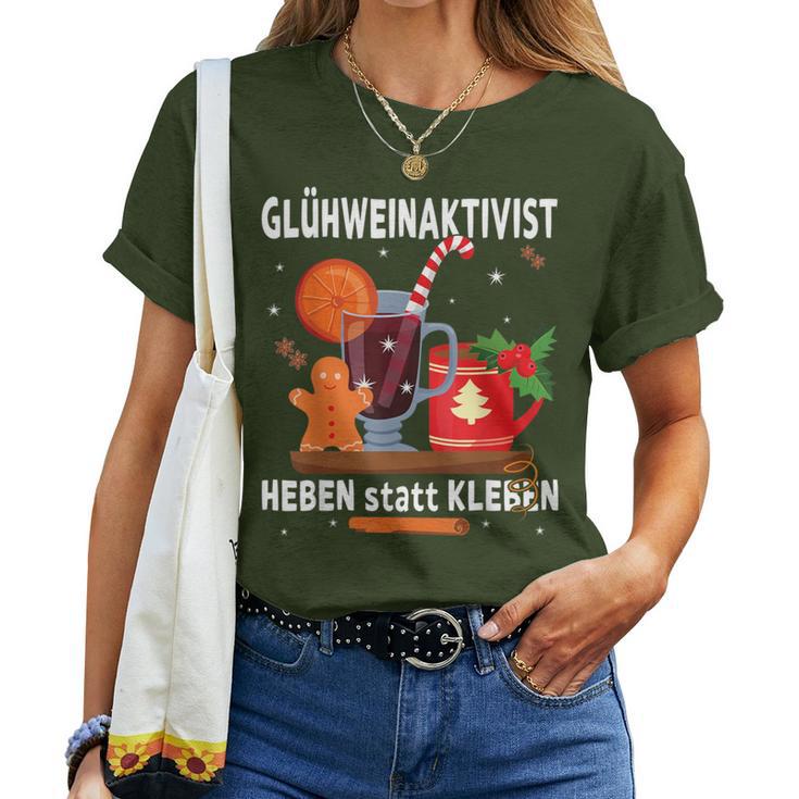 Mulled Wine Activist Heben Statt Kleben Christmas Mulled Wine T-shirt Frauen