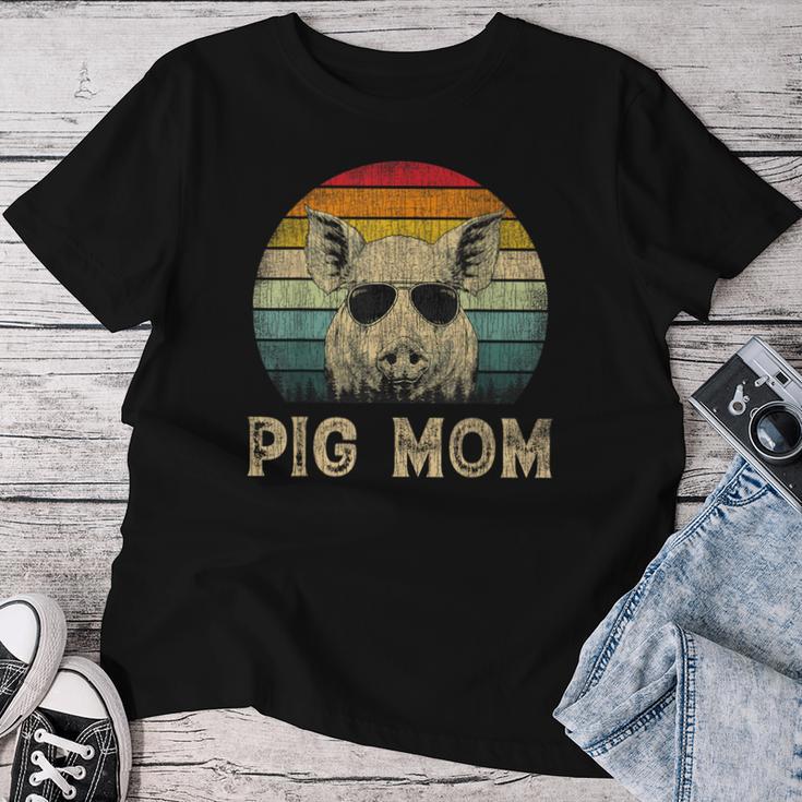 Vintage Pig Mom Pig Lovers Mommy Mother's Day Women T-shirt - Seseable