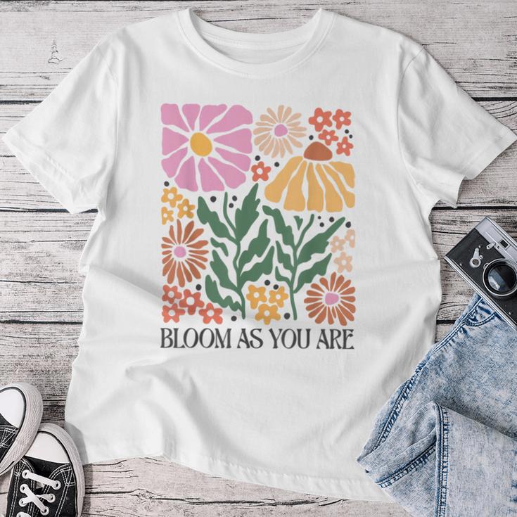 Boho Summer Flower Botanical Nature Lover Floral Wild Flower T-shirt Frauen Lustige Geschenke