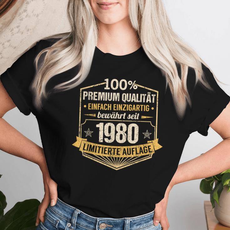 43Th Birthday Man Woman 43 Years 1980 Decorative T-shirt Frauen Geschenke für Sie