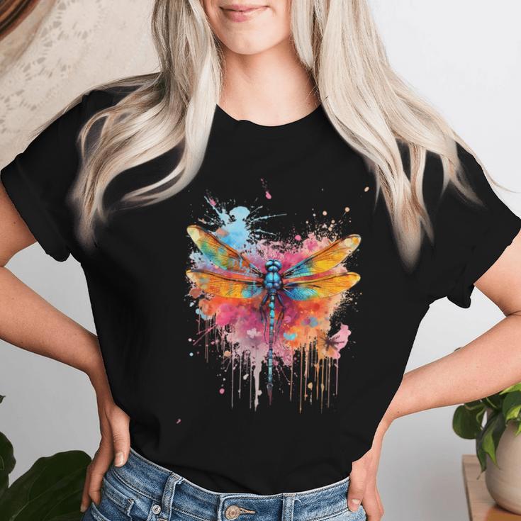 Colourful Dragonfly With Spray Effect T-shirt Frauen Geschenke für Sie