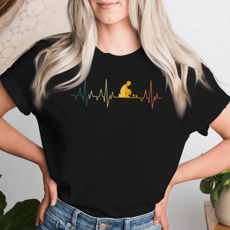 Mushroom Collector Heartbeat Retro Mushrooms Collecting Ecg Sponge T-shirt Frauen Geschenke für Sie