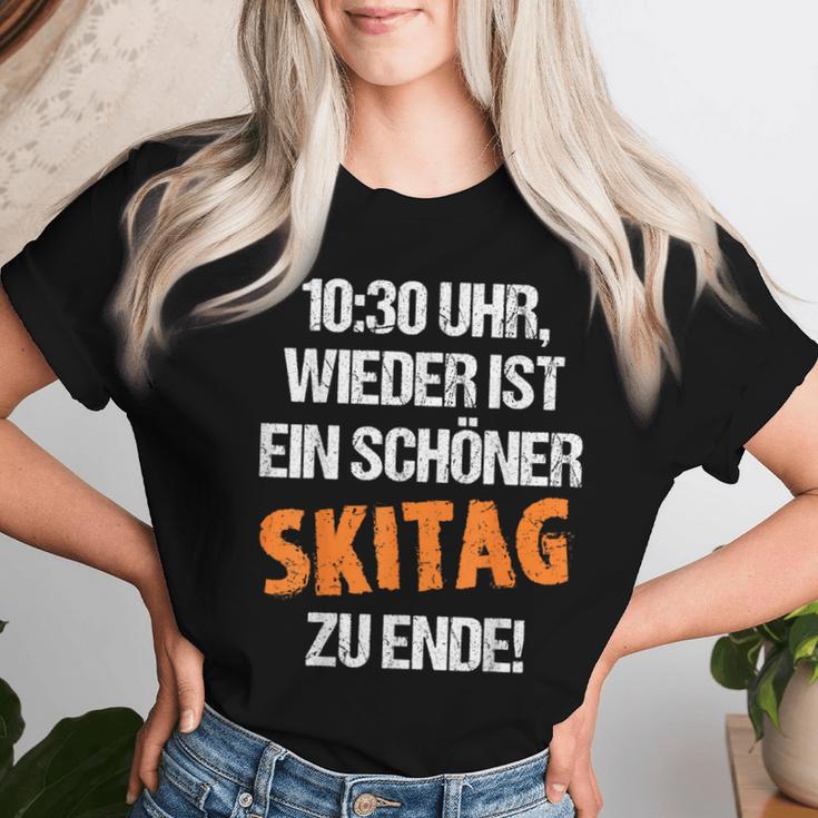 Schöner Skiag Zu Ende Ski Holiday Winter Holiday T-shirt Frauen Geschenke für Sie