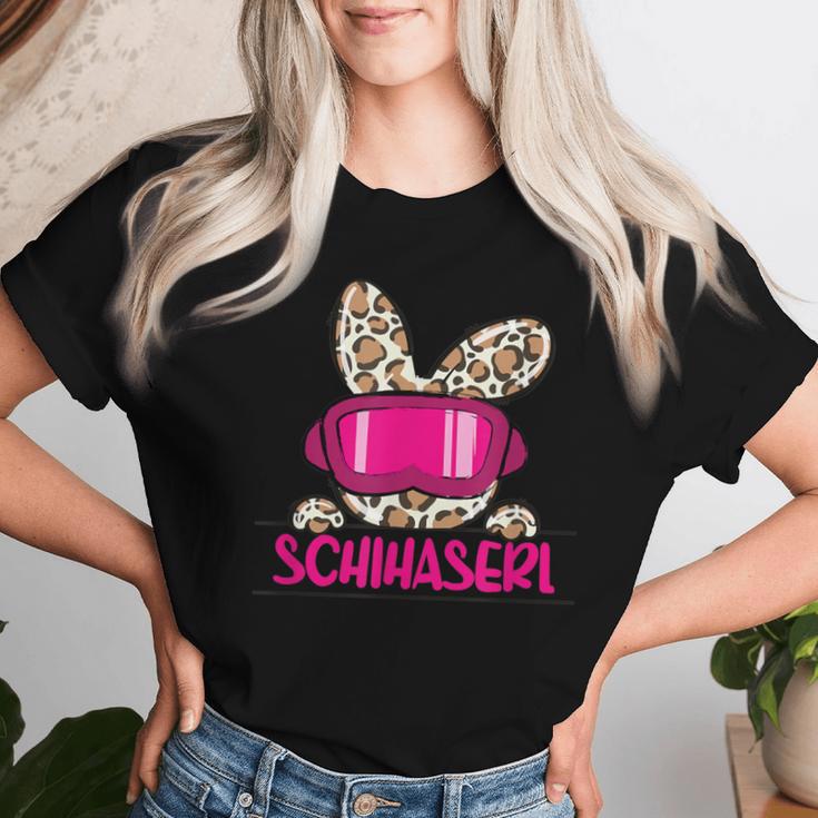 Ski Haserl Skifahrerin Oder Pistenbunny Mit Leoprint T-shirt Frauen Geschenke für Sie