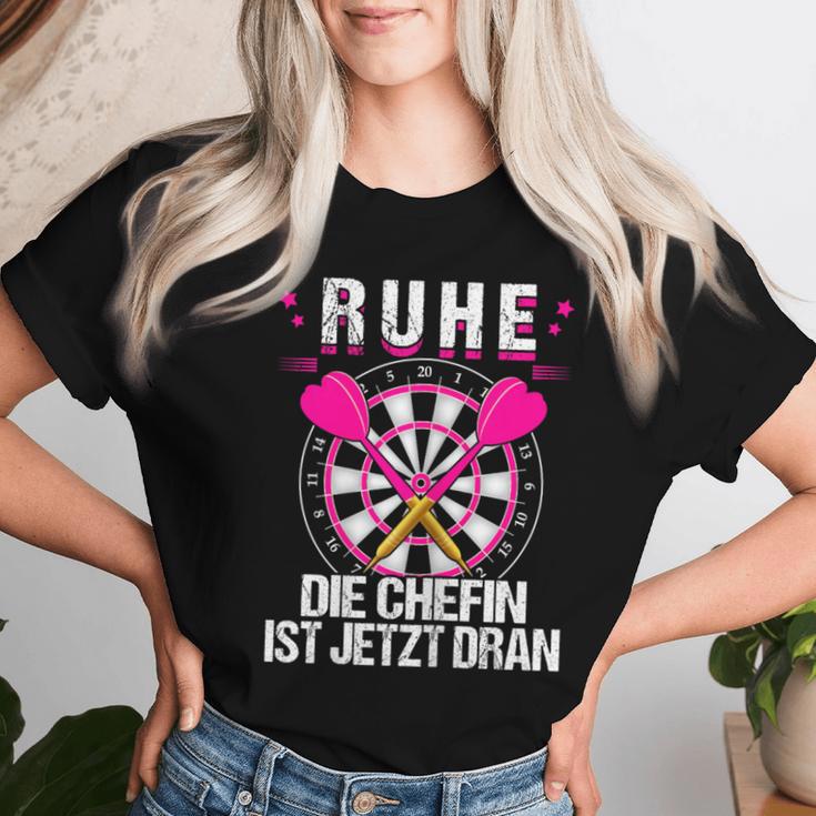 Women's Rest Die Chefin Ist Jetzt Dran Darts Dartter Women's Dart T-shirt Frauen Geschenke für Sie