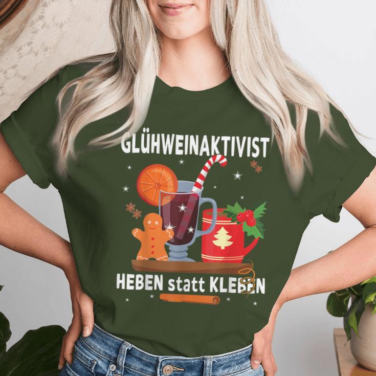 Mulled Wine Activist Heben Statt Kleben Christmas Mulled Wine T-shirt Frauen Geschenke für Sie