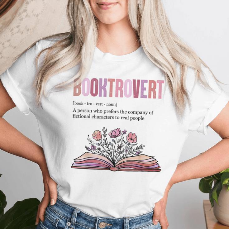 Booktrovert Definition Book Lovers Librarian Flowers T-shirt Frauen Geschenke für Sie