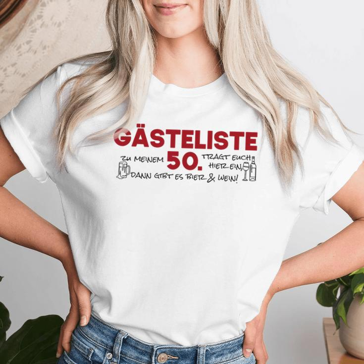 Guest List 50Th Guest List Guest Book 50Th Birthday Woman Man T-shirt Frauen Geschenke für Sie