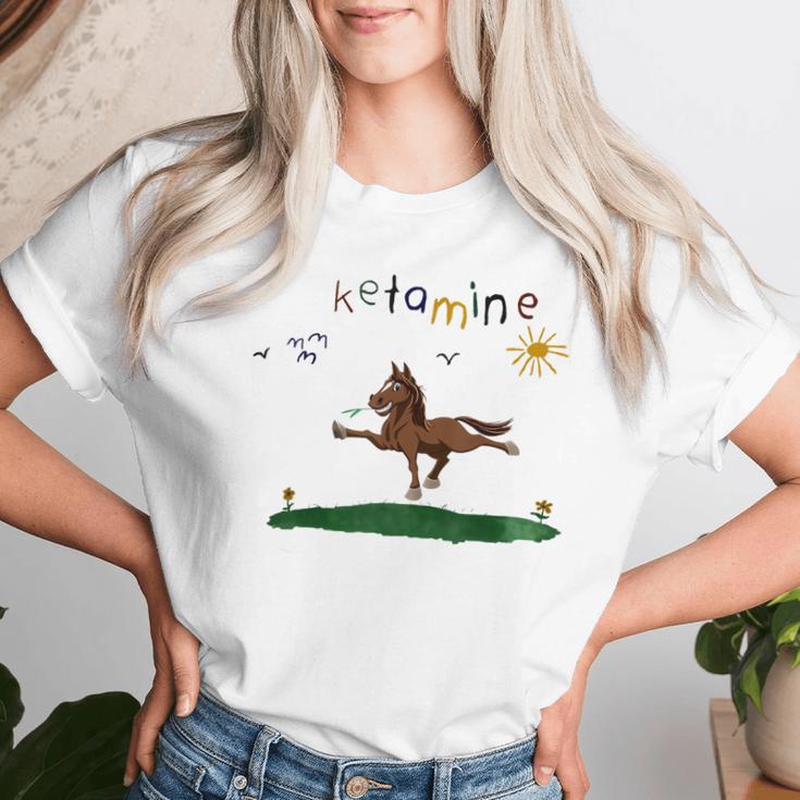 Ketamineintage Colourful Ketamine Horse Blue T-shirt Frauen Geschenke für Sie