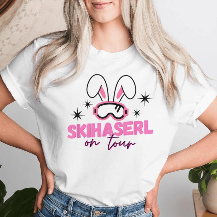 Skihaserl On Tour Apres Ski Bunny Ski Holiday Hut Gaudi T-shirt Frauen Geschenke für Sie