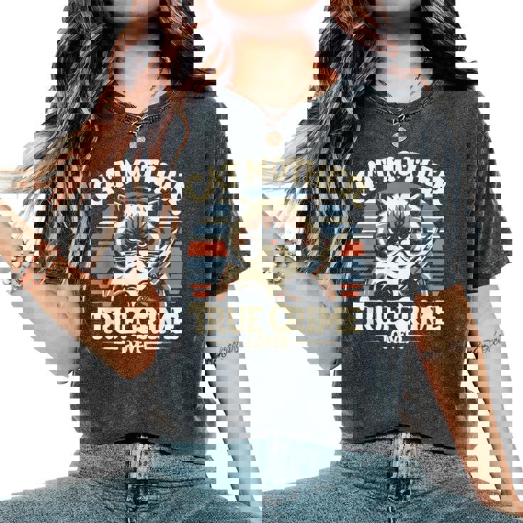 Cat Mother True Crime Lover Retro True Crime And Cats Camiseta extragrande cómoda para mujer