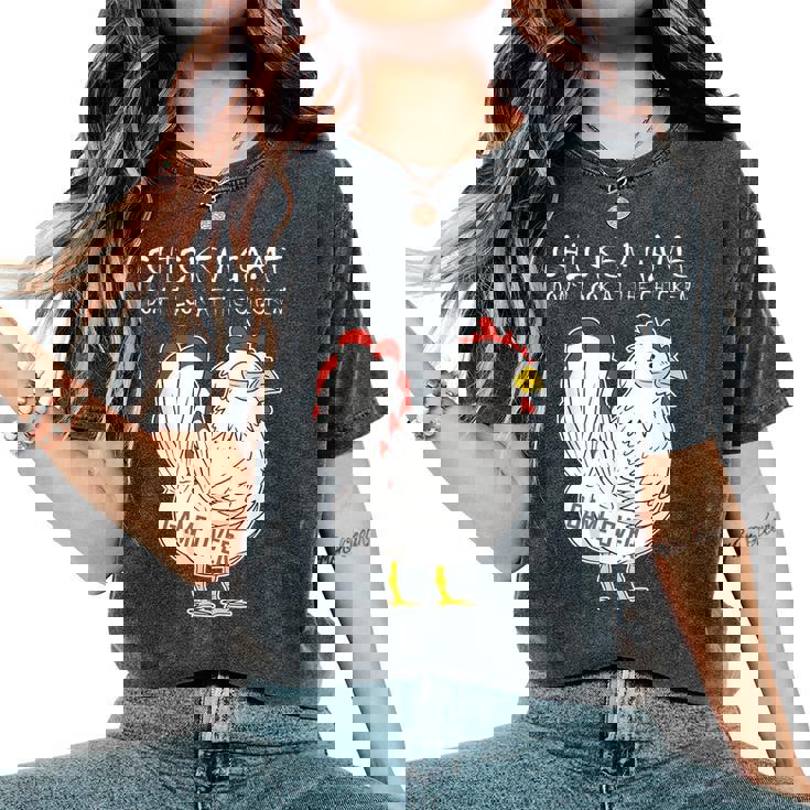 Chicken Game Don`T Look At The Chicken Game Over Farmers Camiseta extragrande cómoda para mujer