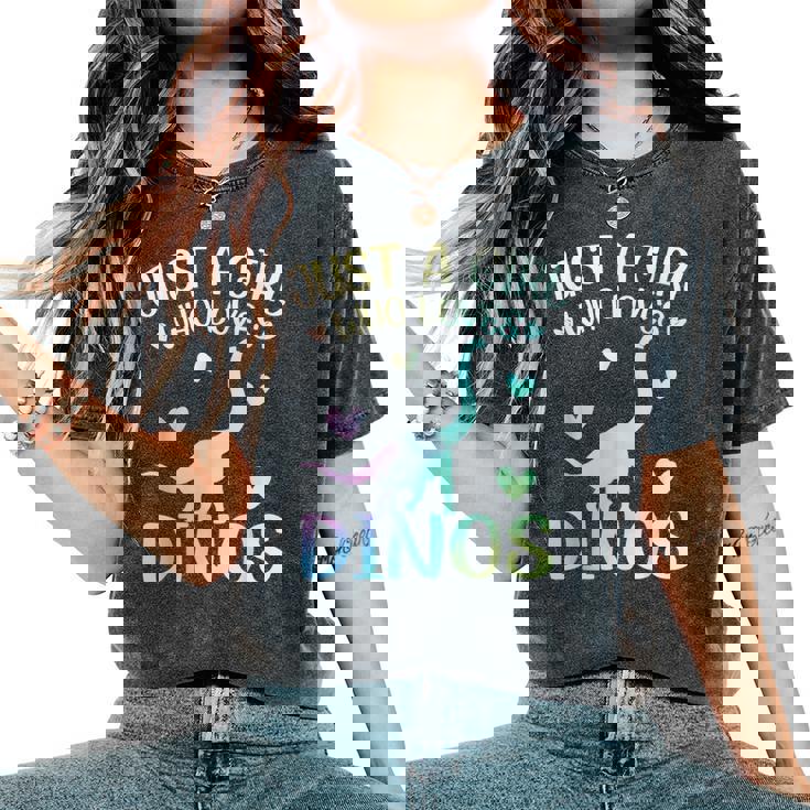 Just A Girl Who Loves Dinos La Chica De Los Dinosaurios Camiseta extragrande cómoda para mujer