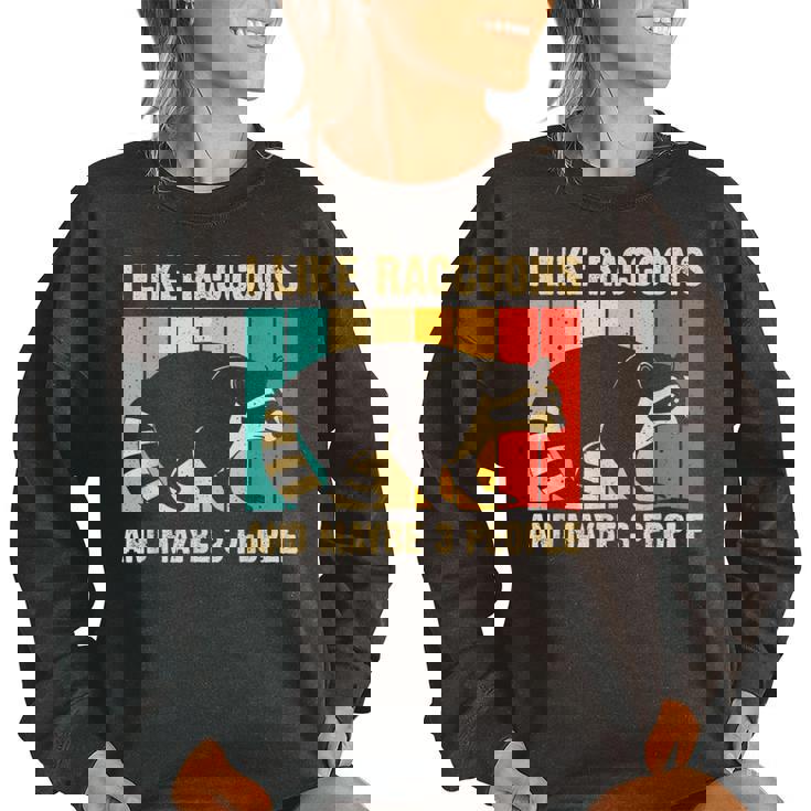Raccoon Lover Oversized Women's Sweatshirt | For Introverts & Unisex