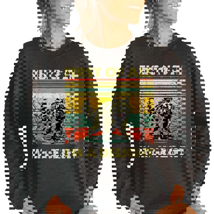 Retro Raccoon Women's Oversized Sweatshirt - Fun & Quirky Fashion Retro Raccoon Women's Oversized Sweatshirt - Fun & Quirky Fashion