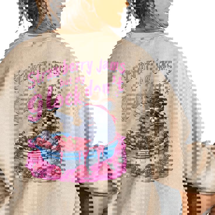 Strawberry Jams But My Dont Raccoon Women's Oversized Sweatshirt Back Print Strawberry Jams But My Dont Raccoon Women's Oversized Sweatshirt Back Print