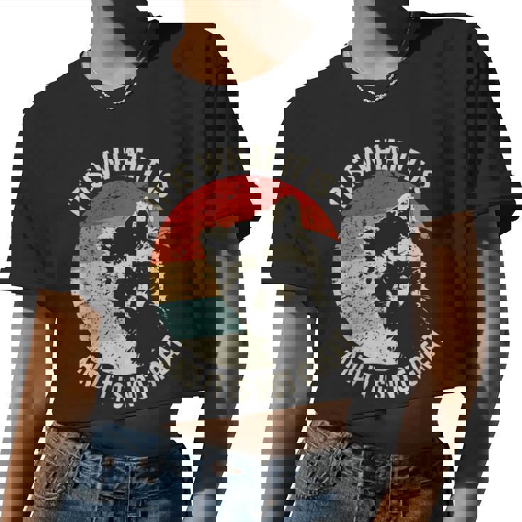 Raccoon Crop Top - Vintage Style Women's Statement Tee