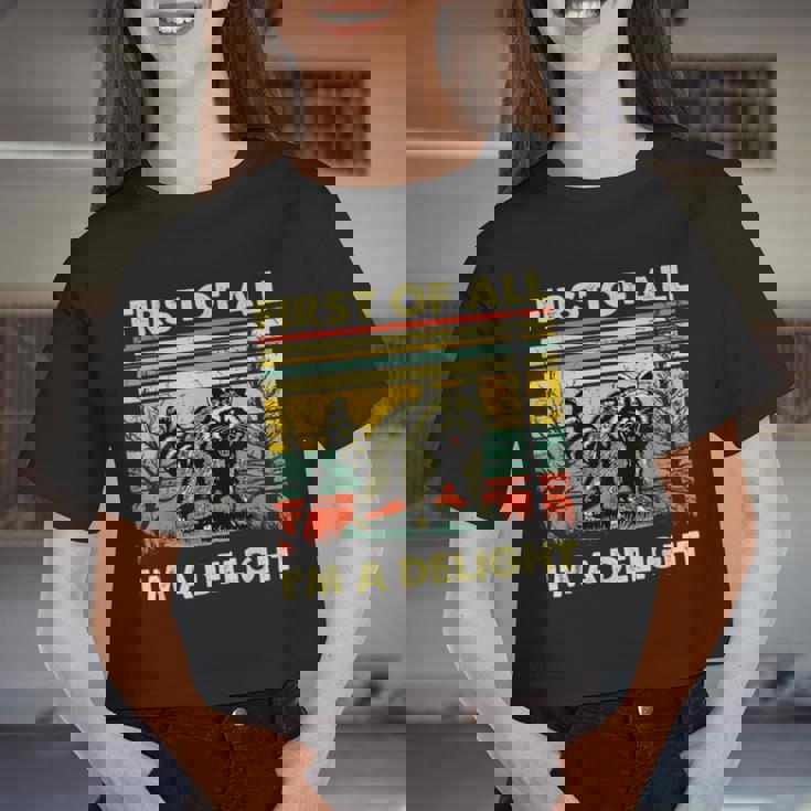 Women's Retro Angry Raccoon Crop Top - Funny Animal Attitude
