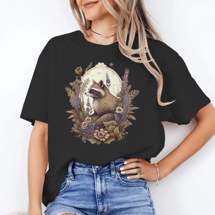 Cottagecore Raccoon Floral T-Shirt - Cute Graphic Unisex Tee