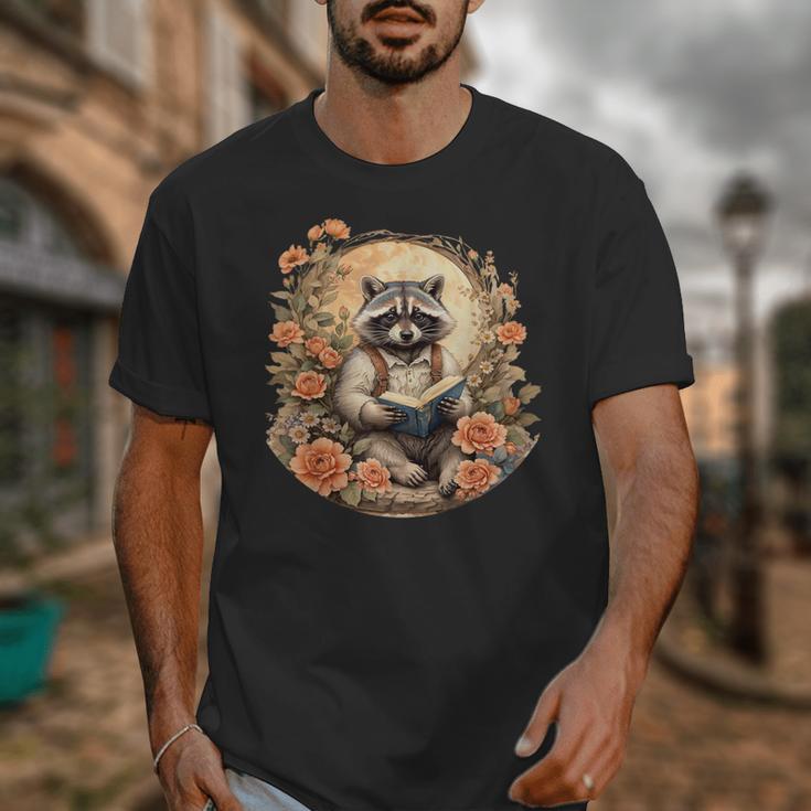 Cottagecore Raccoon T-Shirt for Book Lovers | Unisex Floral Design