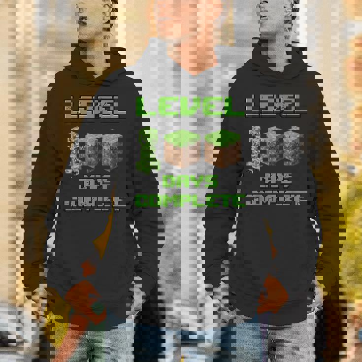 Level 100 Days Complete Gaming Pixel 100Th Days Of School Hoodie