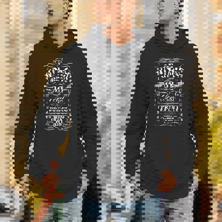 Vintage 1985 40Th Birthday Decorations 40 Birthday Men Hoodie