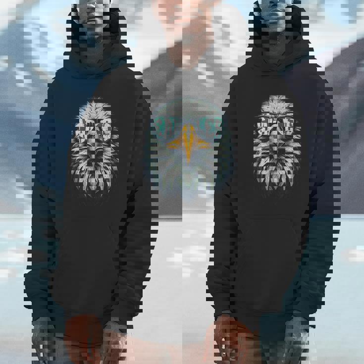 Cool Face Eagle With Sunglasses Vintage Eagles Flying Bird Unisex Hoodie