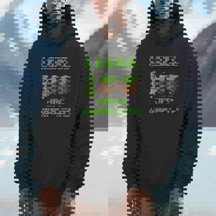 Level 100 Days Complete Gaming Pixel 100Th Days Of School Hoodie