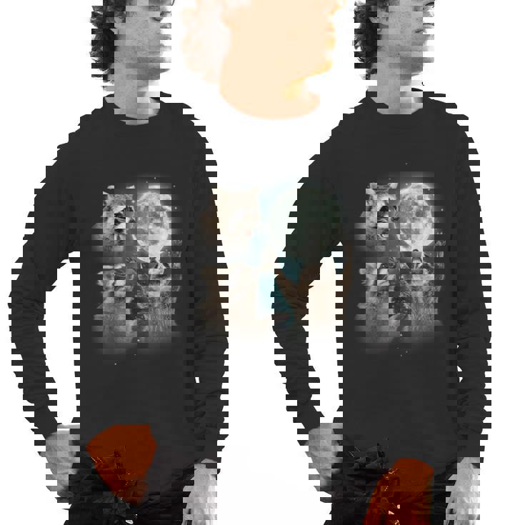 Raccoon Howling at Moon Men's Long Sleeve T-Shirt | Quirky Gift