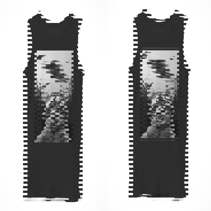 Alien UFO Raccoon Men's Tank Top - Spooky Space Adventure