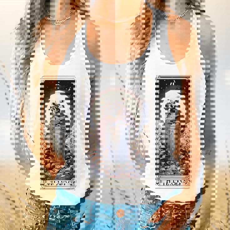Raccoon Tarot Lovers - Flowy Tank for Romantics