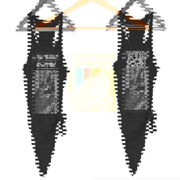 Retro Raccoon Lover Camping - Flowy Tank | Fun Outdoor Style