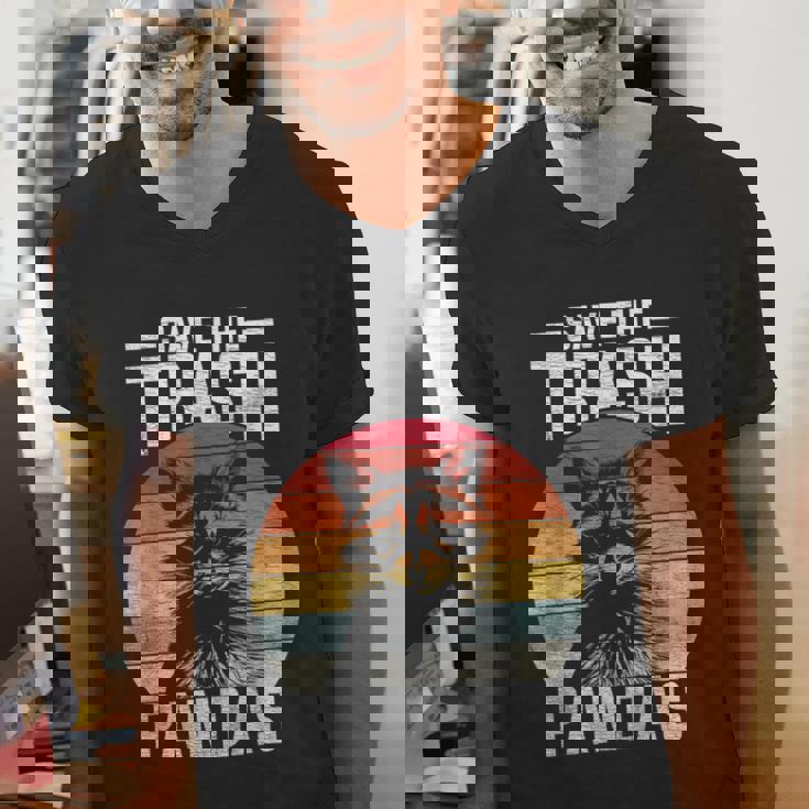 Vintage Raccoon Men's V-Neck T-Shirt - Retro Style Save Wildlife