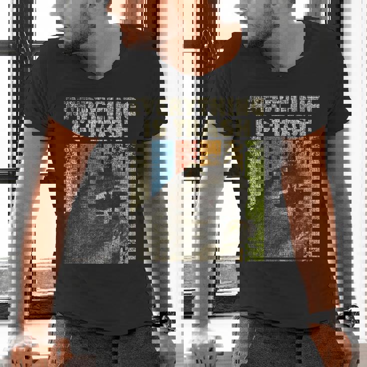 Retro Raccoon Lover Men's V-Neck T-Shirt | Camping Fun