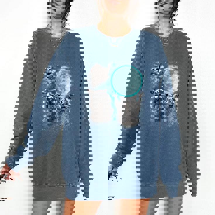 Raccoon Sweatshirt - Unique Howling at Moon Design - Comfy Fit