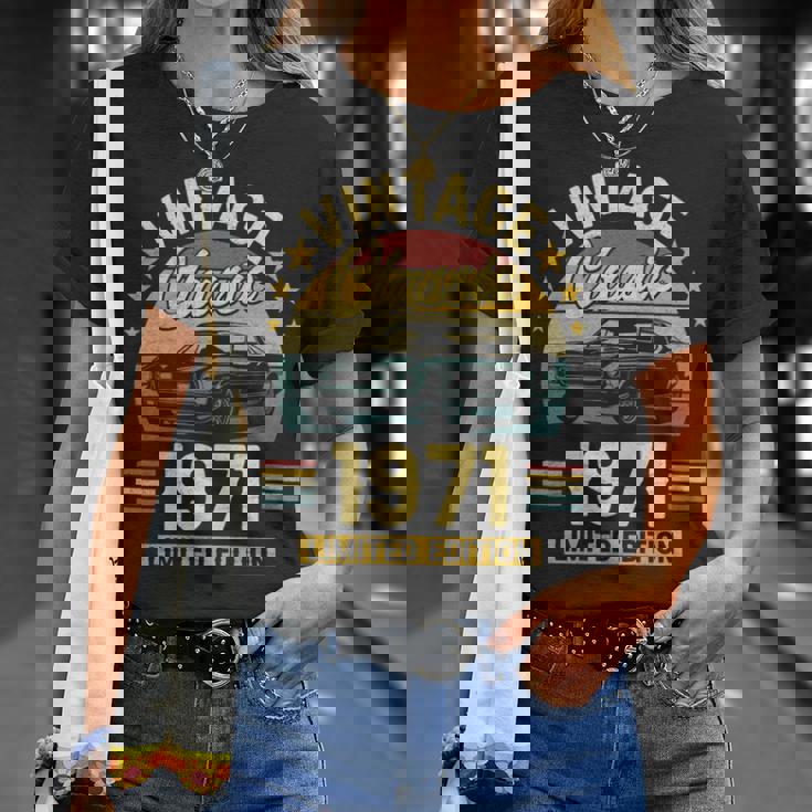 1971 Muscle Car Limited Edition T-Shirt Gifts for Her