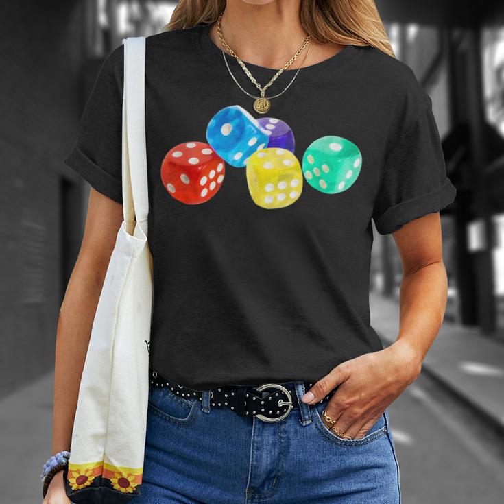 Colourful Dice In Five Different Colours T-Shirt Geschenke für Sie