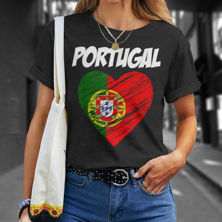 De La Bandera Del Corazón De Portugal I Love Portugal Camiseta unisex Regalos para ella