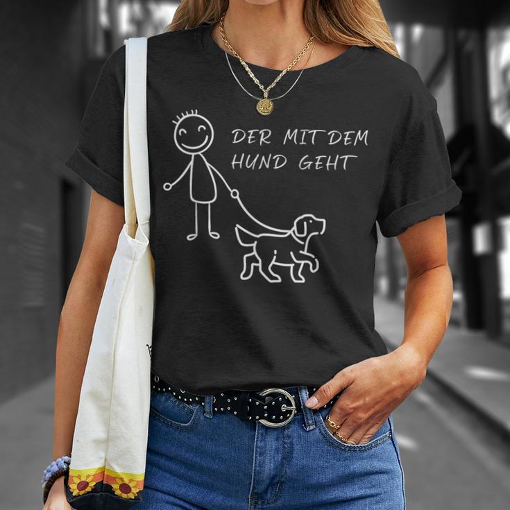 Der Mit Dem Hund Geht Gassi Gehen Hunde Herchen T-Shirt Geschenke für Sie