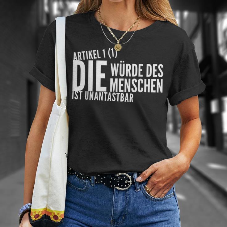 Die Würde Des Menschen Ist Unantastbar Gegen Rechts T-Shirt Geschenke für Sie