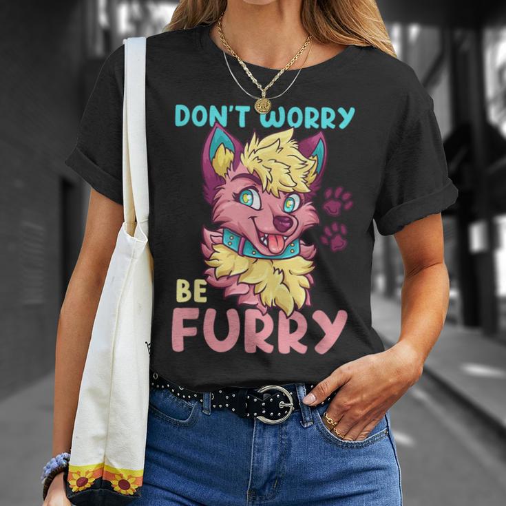 Don't Worry Be Furry I Furry Fandom Cosplay T-Shirt Geschenke für Sie