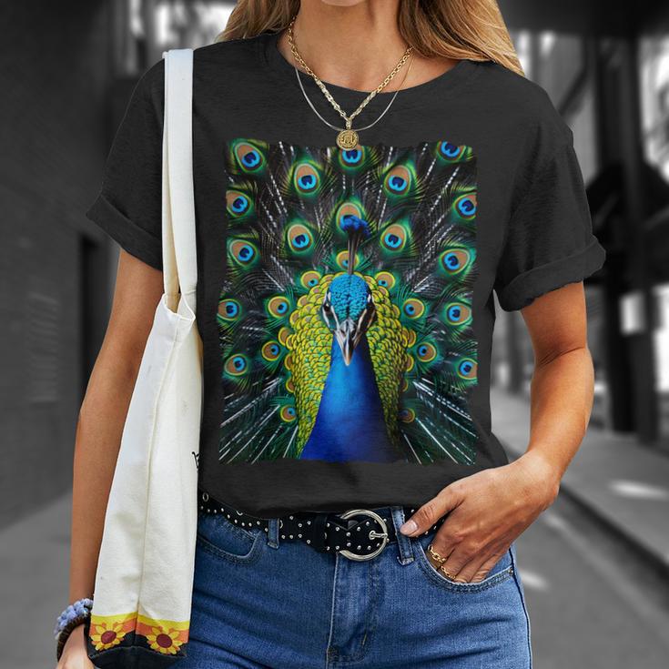 Elegant Peacock Eye Bird Watcher Blue Peacock T-Shirt Geschenke für Sie